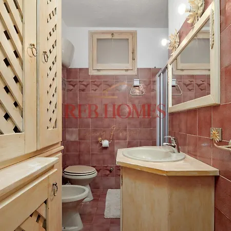 Lunamaris Marineledda Apartman