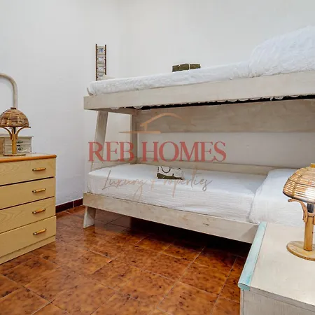 Lunamaris Marineledda Apartman *