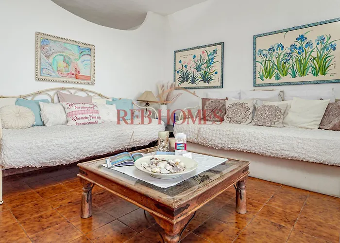 Lunamaris Marineledda Apartman
